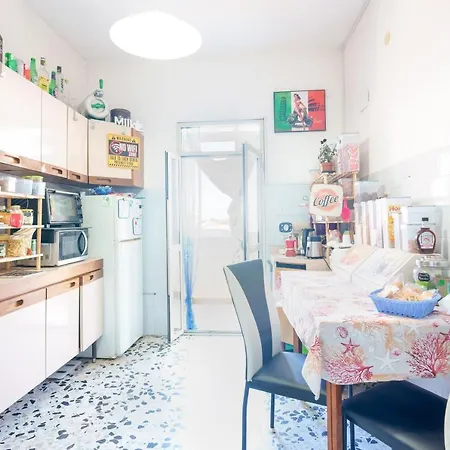 Pothos - Eng Ita - Air Conditioning Wi-fi Fridge Netflix Local Guide - Aria Condizionata, Frigo, Internet, Guida Locale 게스트하우스 *